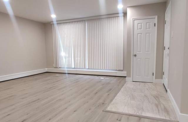 577 NE BYBERRY ROAD photos photos