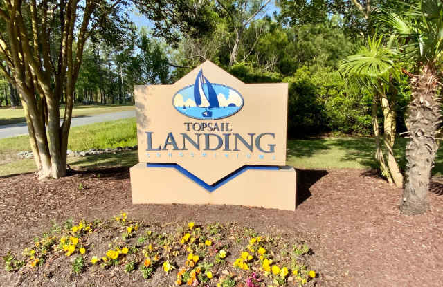 Furnished 3 bedroom 3 bath Condo - Flexible Term lease - Topsail Landing Community photos photos