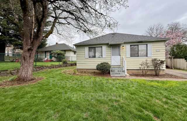 1609 E Reserve St photos photos