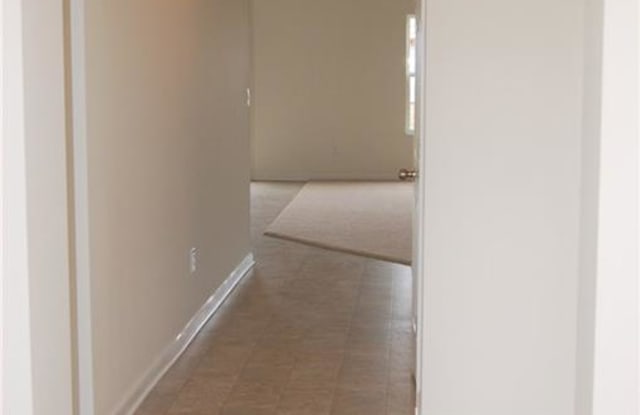 5340 Tanglewood Lane Gallery 4