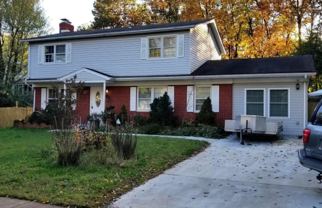 8718 JACKSON AVENUE - 8718 Jackson Avenue, Manassas, VA 20110