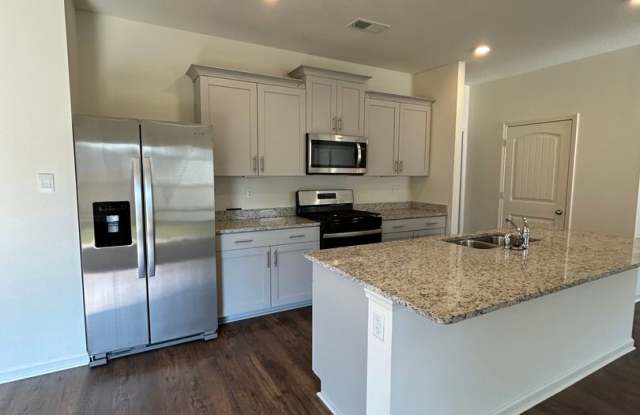 Newly Constructed Community Just 35 Minutes From Blue Oval City!!! Gallery 3