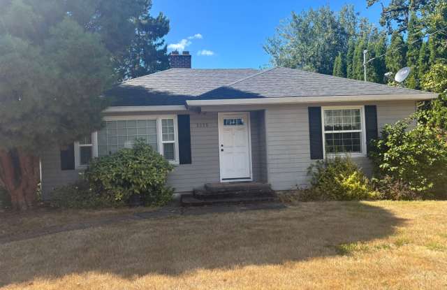 Charming 2 bedroom home in Aloha available now photos photos