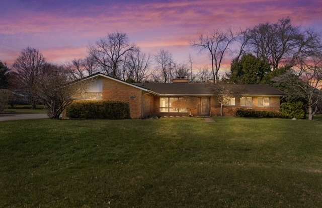 5799 Blandford Court photos photos