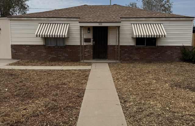 1410 W Clarendon Avenue photos photos