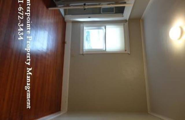 Roseburg 2 bedroom on SE Douglas photos photos