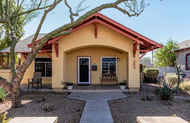 Charming 3-Bed, 2-Bath Home in Woodland Place with RV Gate, Spacious Interior,  Convenient Location! photos photos