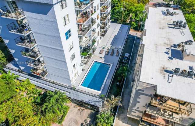 899 West Ave photos photos