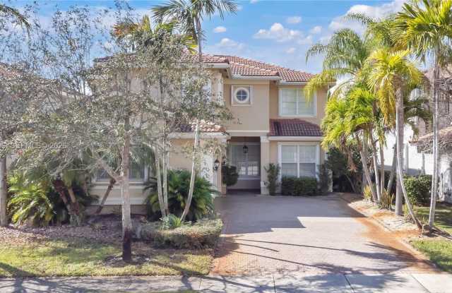 4546 SW 179th Way photos photos