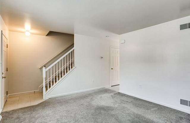 Greenbriar Estates Townhomes photos photos