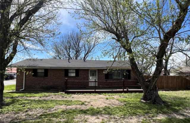 105 W Graham Avenue photos photos