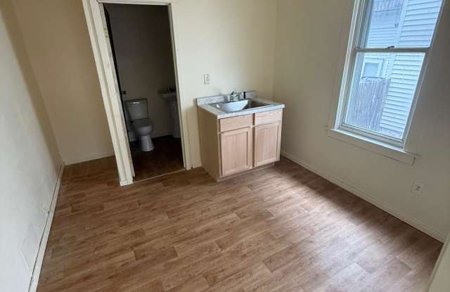 2423-2425 South 28th Street - 2423 photos photos