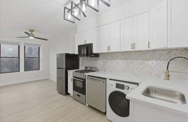 4004 North Bell Avenue photos photos