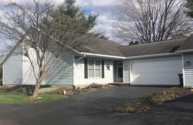3911 S Laurel Court - 3911 Laurel Court, Bloomington, IN 47401