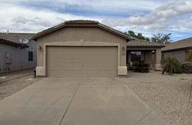 30 E ZINNIA Place Gallery 1