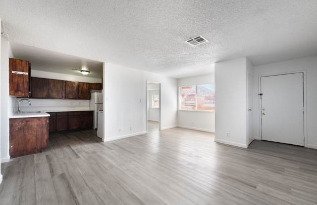 Upgraded 3 Bedroom Unit Near Air Force Base! photos photos