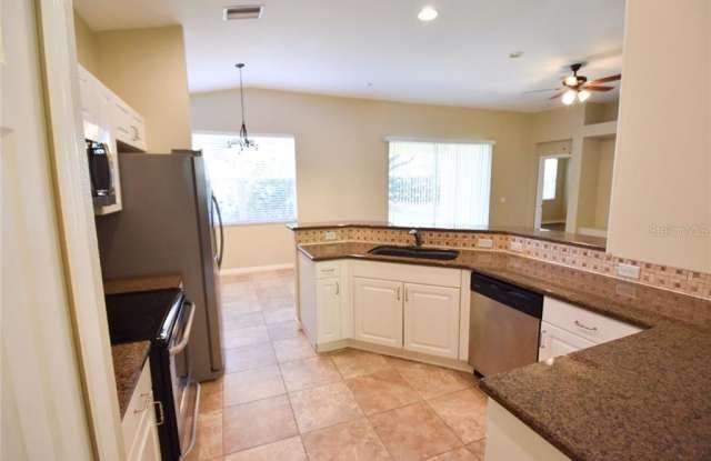 11102 HOLLY CONE DRIVE Gallery 2