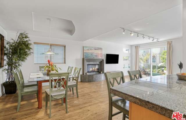 120 Fleet St photos photos