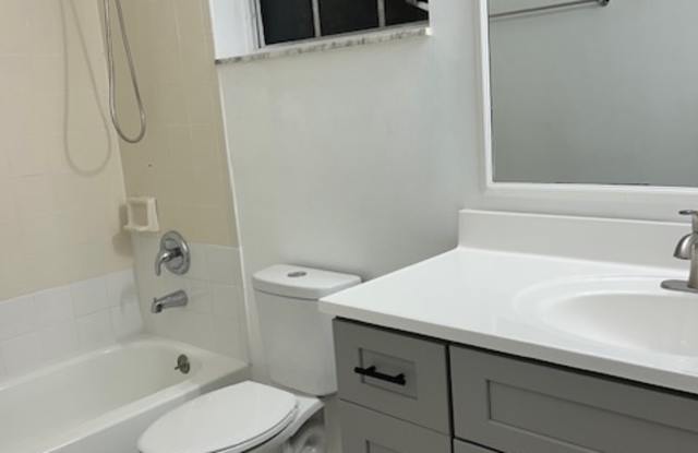 4589 Alberta Avenue photos photos