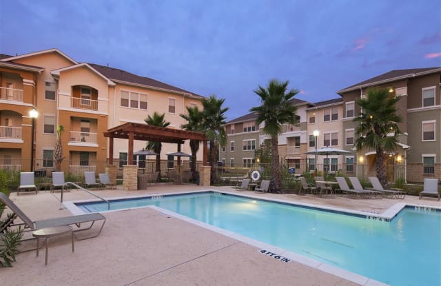 Affordable Housing - Azure Pointe Gallery 3