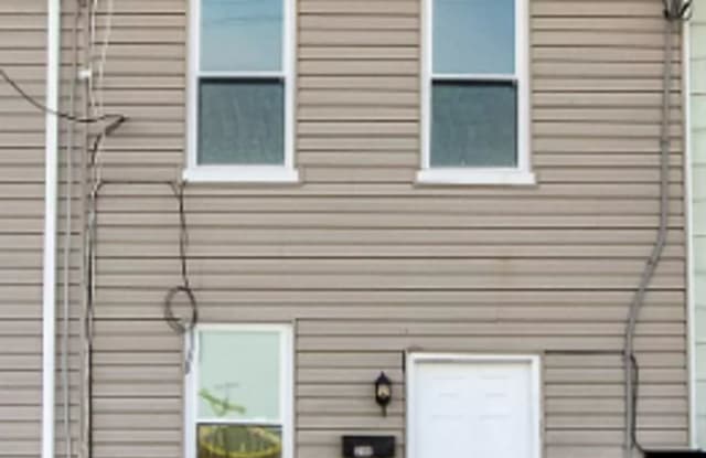 248 Chestnut Street - 248 Chestnut Street, York, PA 17403