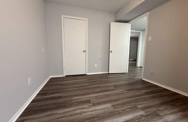 882 Crockett Place Gallery 3
