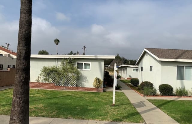 1015 N Azusa Avenue - 1015 N Azusa Ave, Azusa, CA 91702