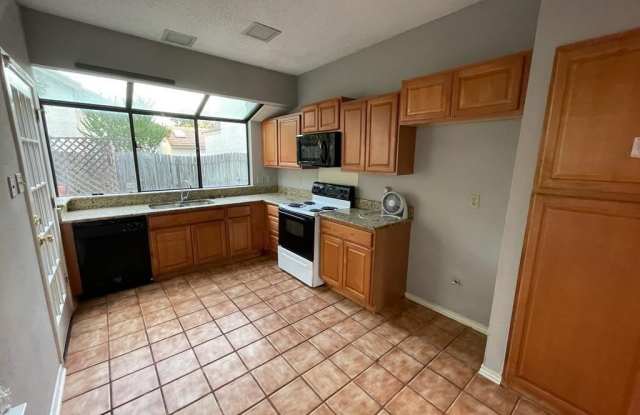 633 Fiesta Circle Gallery 4