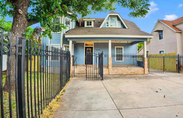 Charming 4-Bedroom Home near Downtown SA! photos photos Charming 4-Bedroom Home near Downtown SA! photos photos