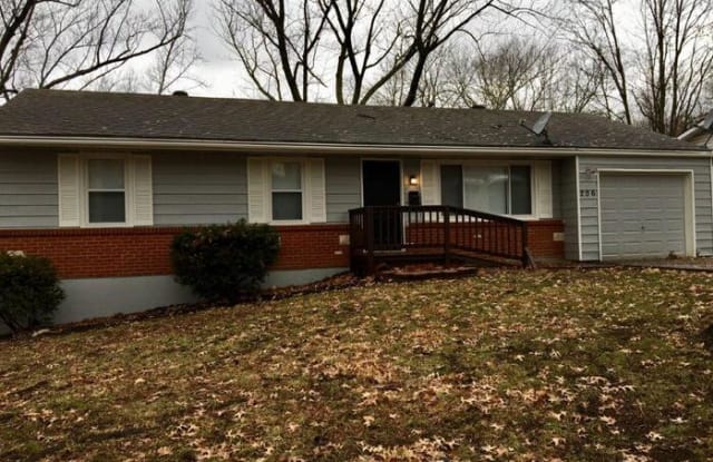 206 Maple Street - 206 Maple Street, Liberty, MO 64068