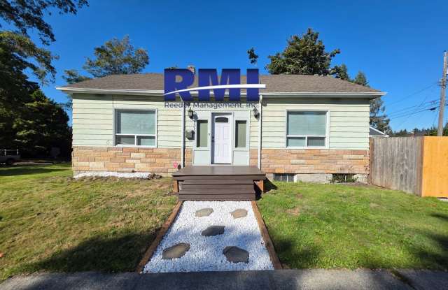 3 Bedroom Gem! Gallery 1