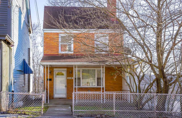 Beautiful Newly Renovated 3BD 1BA House on Mt Washinton photos photos