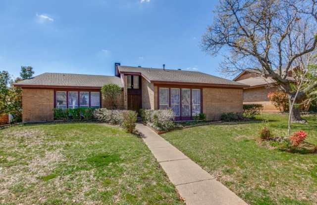 1824 Sara Lane - 1824 Sara Lane, Richardson, TX 75081