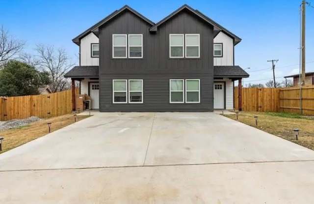 1620 Flint Avenue photos photos