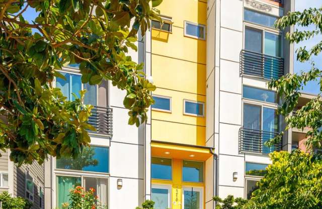 Eastlake Townhome with Rooftop Deck, Views & Dedicated Parking, 2 Bed + Office, 2 Bath photos photos