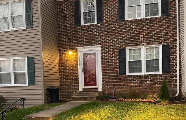 2949 LEXINGTON COURT Gallery 2