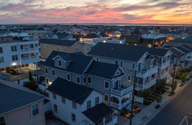 22 S Decatur Ave photos photos