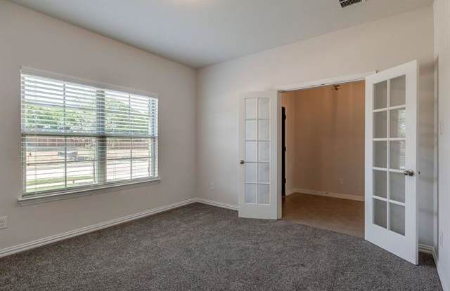 122 Nix Drive Gallery 4