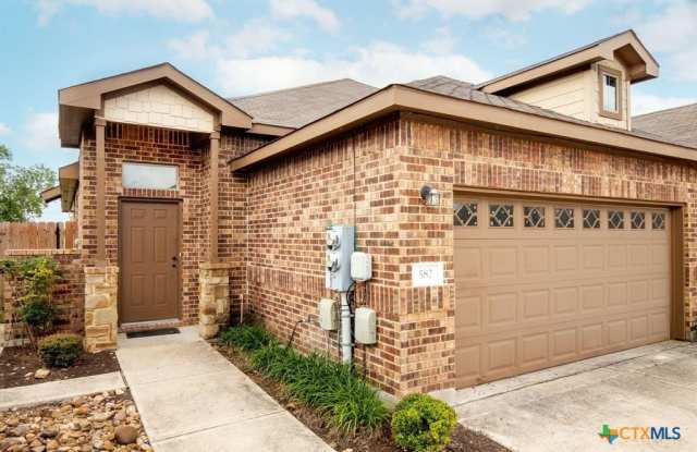 586 Creekside Circle photos photos