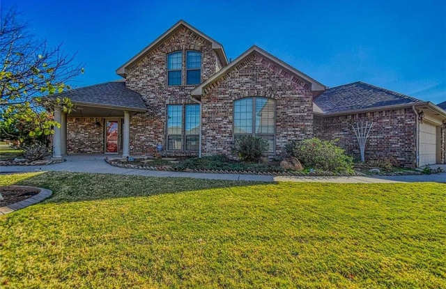 Gated Community! No Lawn Care!! Beautiful Home for Rent in Moore Schools! photos photos