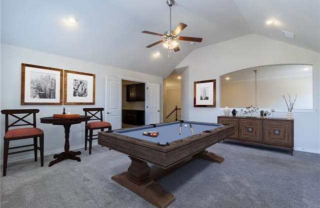 1235 Canyon Gallery 4