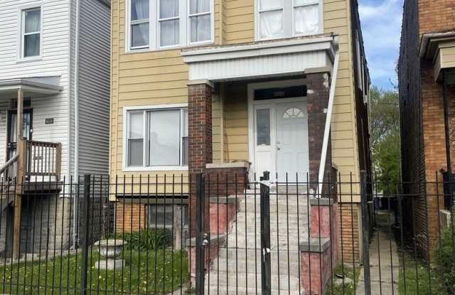 6041 S Loomis Boulevard photos photos