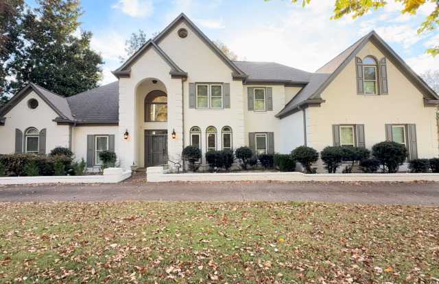 8893 Poplar Pike - 8893 Poplar Pike, Germantown, TN 38138 8893 Poplar Pike - 8893 Poplar Pike, Germantown, TN 38138