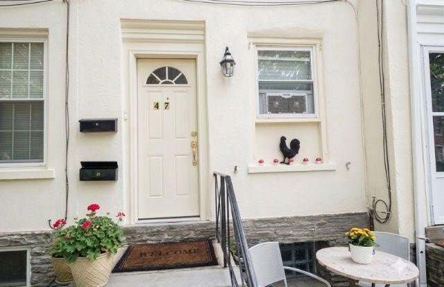 47 HIGHLAND Avenue W photos photos