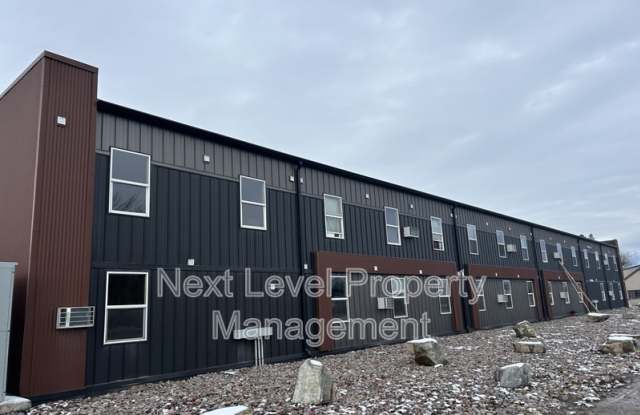 9 River Road - 110 photos photos