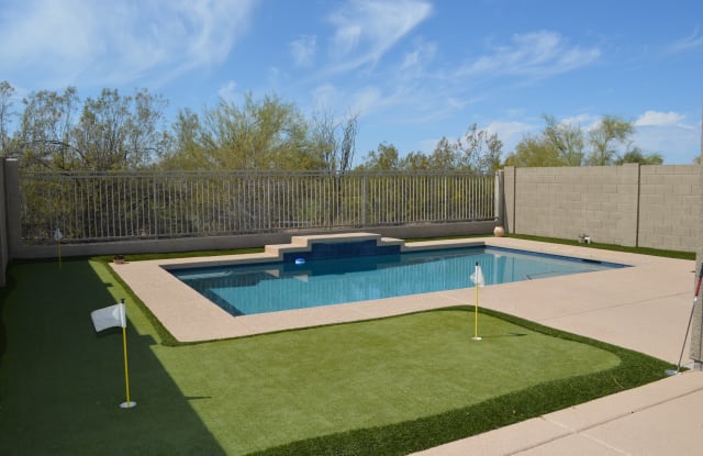 4319 E Smokehouse Trl - 4319 East Smokehouse Trail, Phoenix, AZ 85331