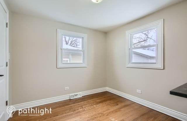 8636 Massasoit Avenue Gallery 3