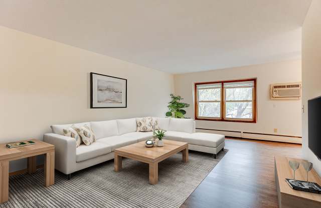 Cambridge Court Apartments Gallery 2