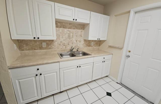 21299 Coulton Avenue - 21299 Coulton Avenue, Port Charlotte, FL 33952