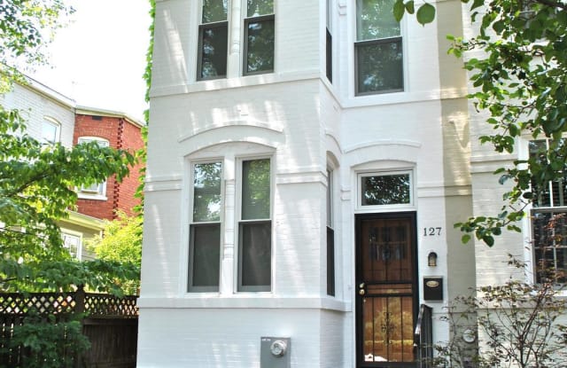 127 10TH STREET SE - 127 10th Street Southeast, Washington, DC 20003